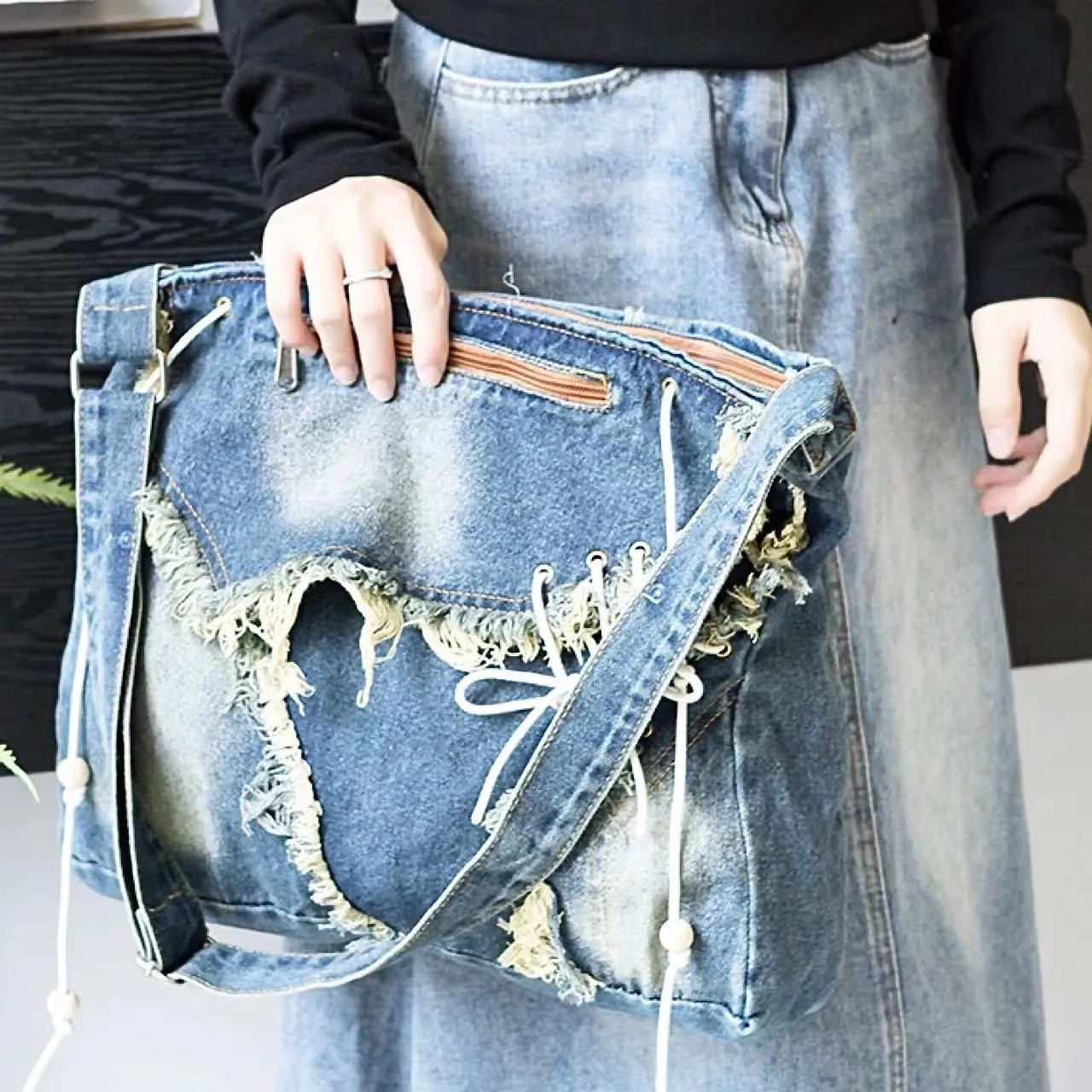 Boho Denim Messenger Bag Classic Crossbody Bag Vintage Canvas Shoulder Bag Large Purse with Upgraded Features for School