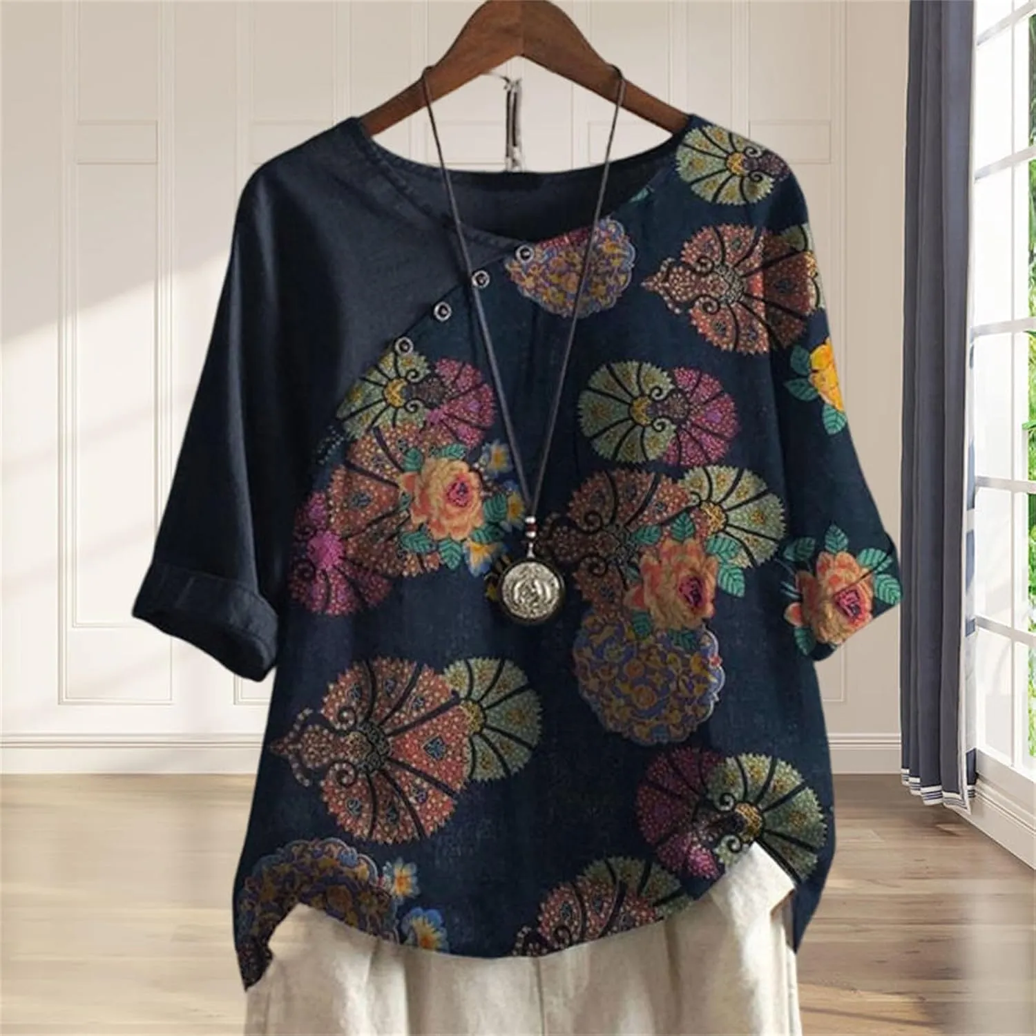 Button Down Shirts for Women Raglan Sleeve Hem Slit Loose Short Sleeve Button Decoration Womens Button Down Blouse