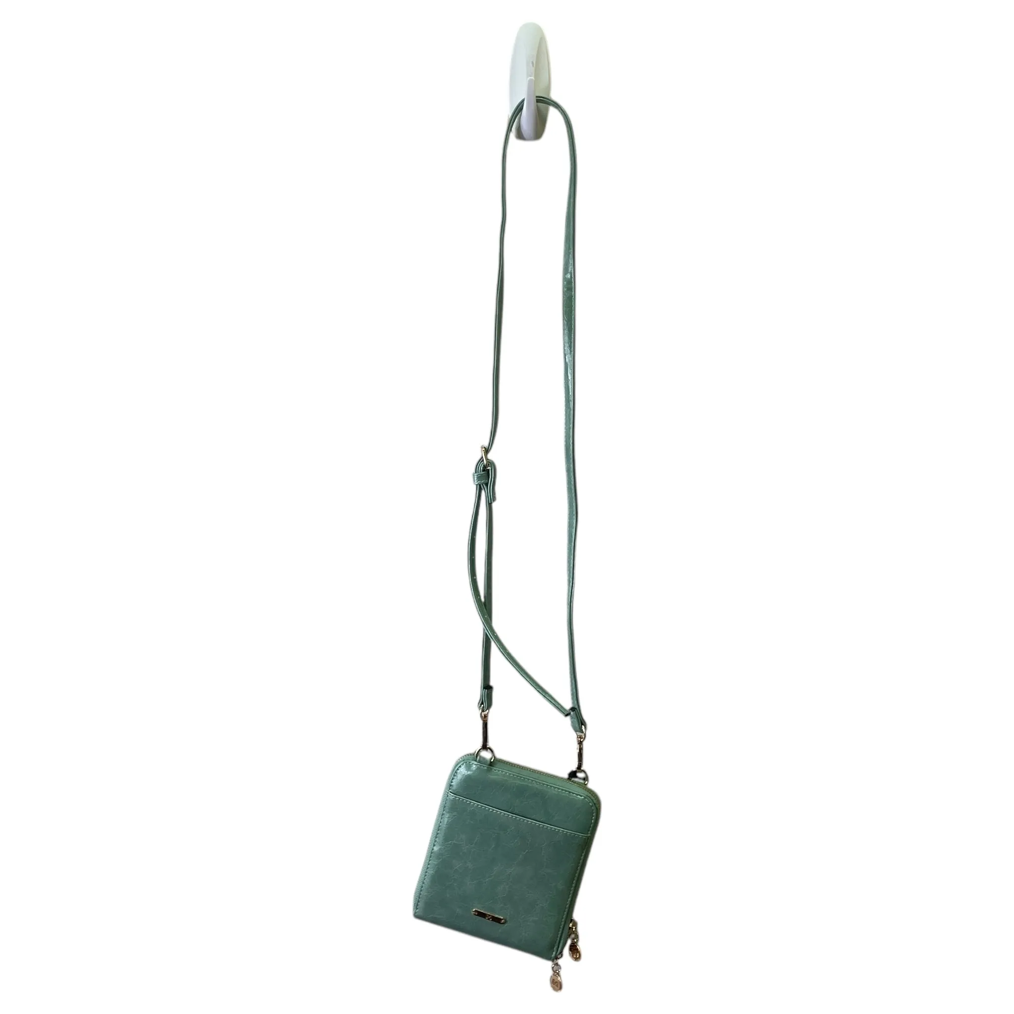 Crossbody By Coco And Carmen In Green, Size:Small