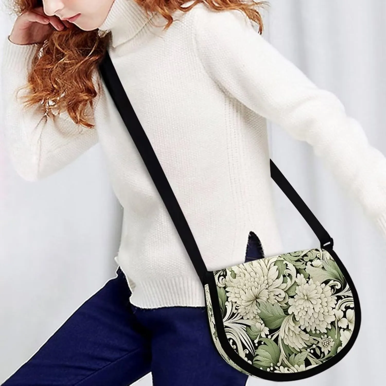 Dahlia Flower Women Cross Body Bag, Winter Forest Casual Shoulder Bag, Gothic Rose Satchel Messenger Bags with Strap