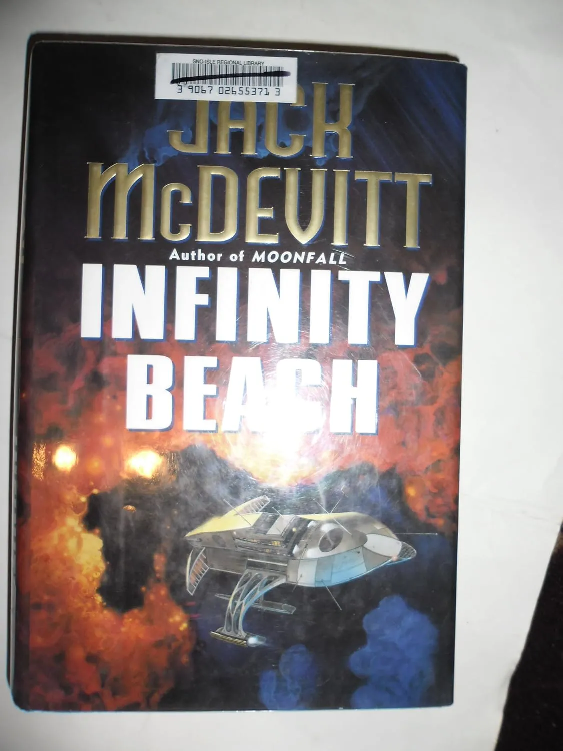 Infinity Beach Hardcover – January 26, 2000