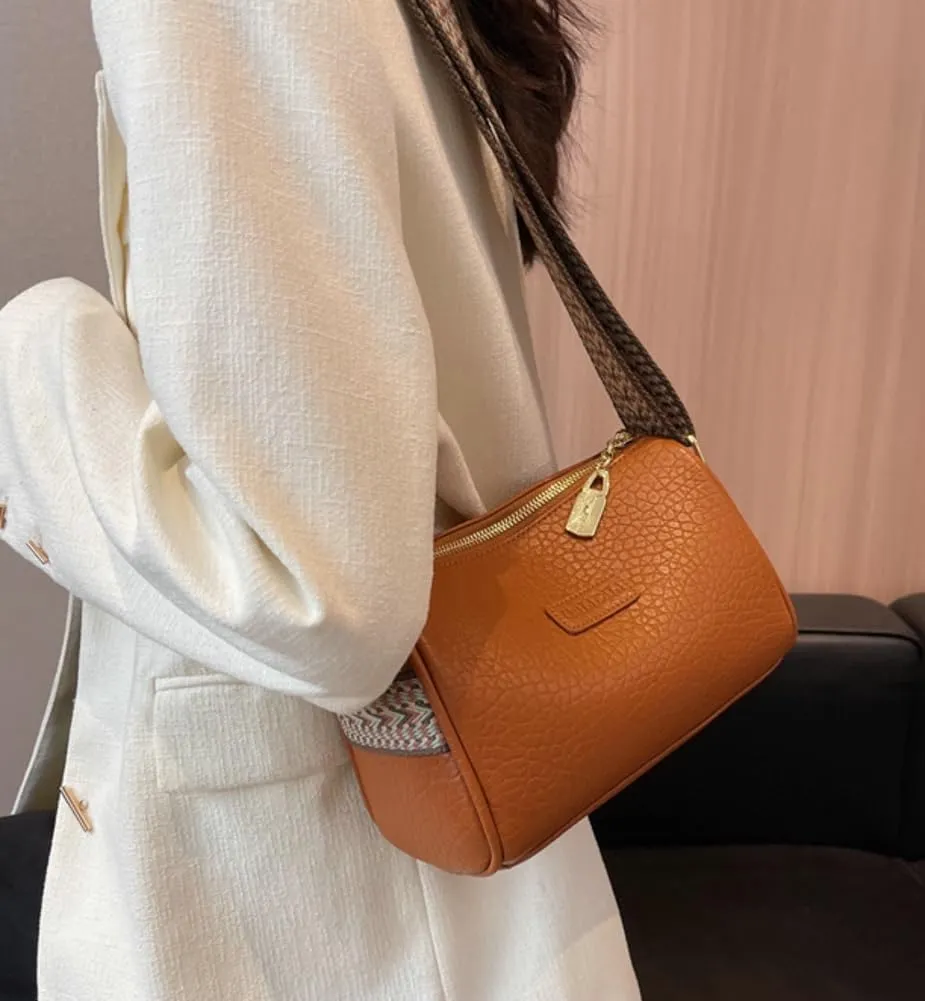 Pillow-shape Crossbody Handbag for Women PU Leather Shoulder Purse MIni Tote Bag Work Travel Dating