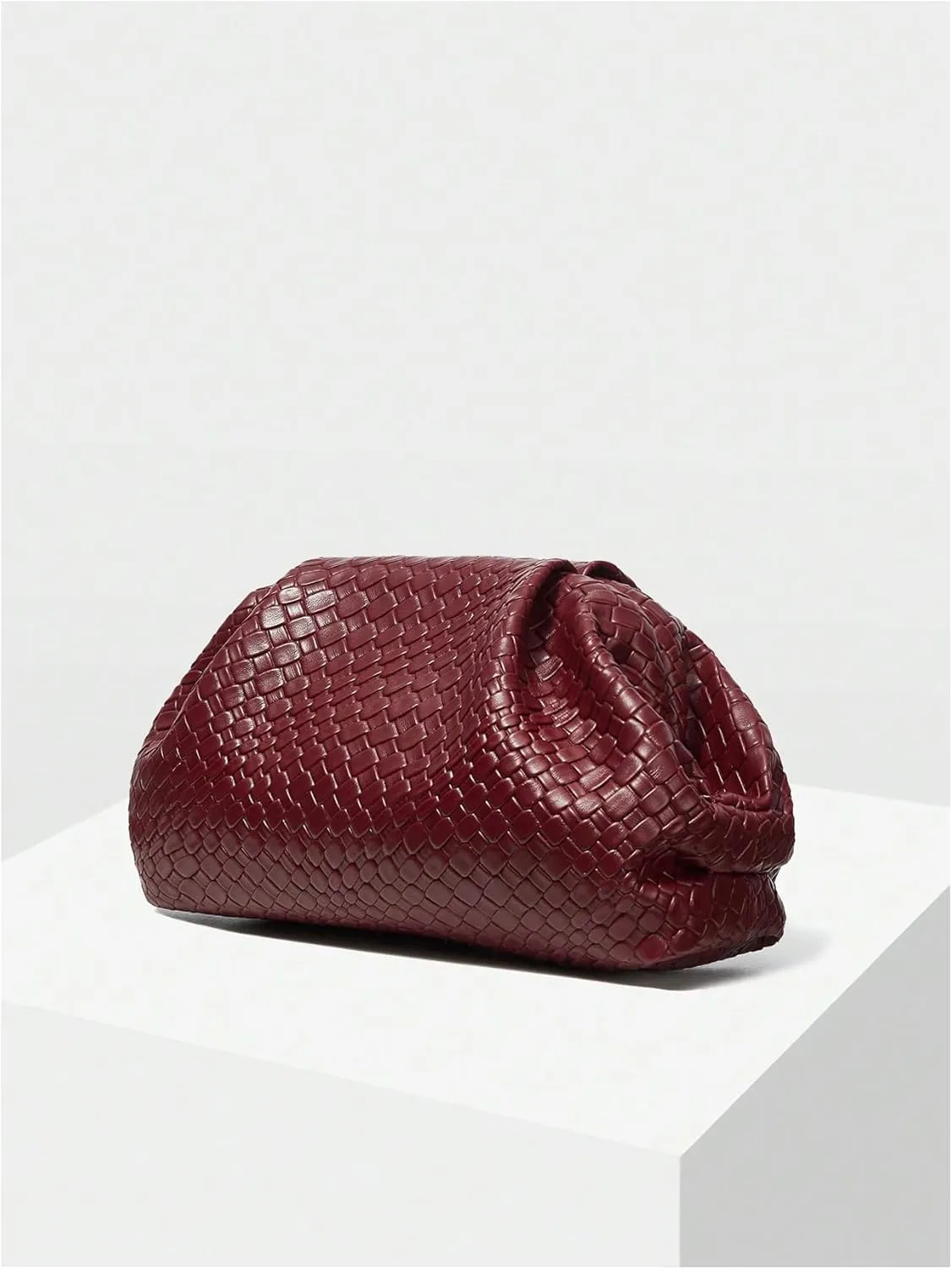 QWINEE Women's Woven Evening Bag Dumpling Clutch Purse No Strap Handbags Elegant Faux PU Leather Clutch Bag