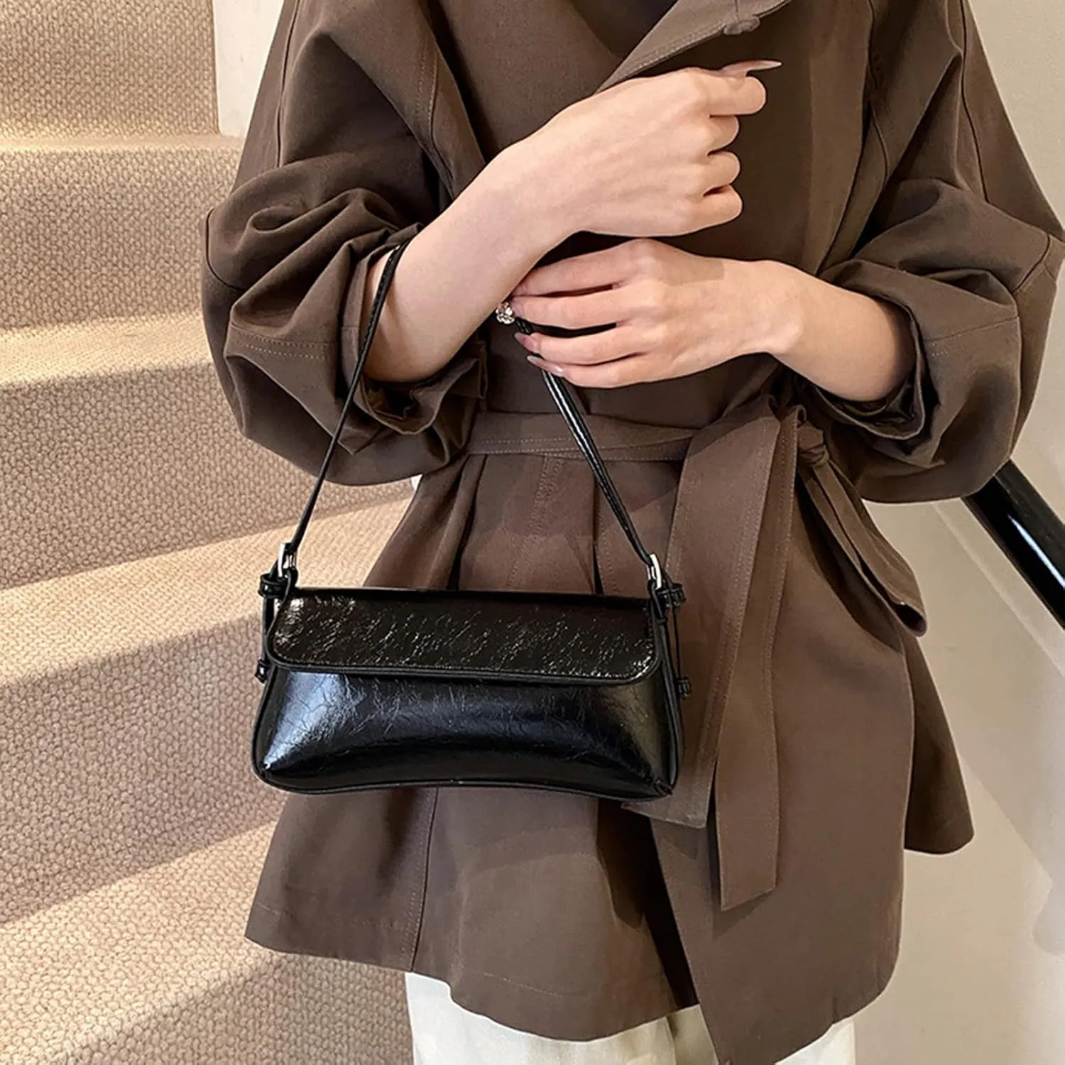 Retro Shoulder Bag for Women Small Textured PU Leather Flap Tote Handbags, Underarm Purse with Buckle Closure