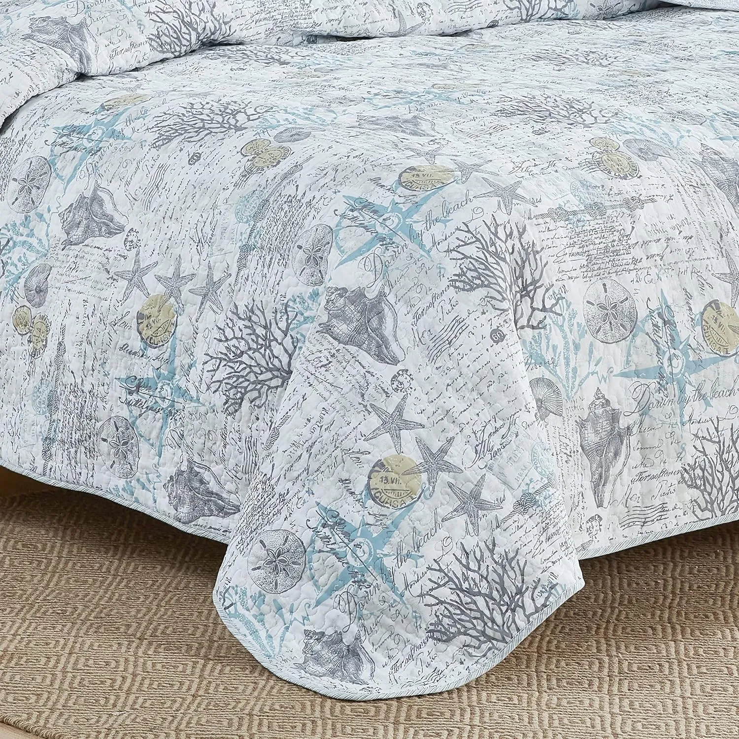 Tommy Bahama - Queen Quilt Set, Reversible Cotton Bedding with Matching Shams, Beach Bedding Set for All Seasons (Beach Bliss Grey, Queen)