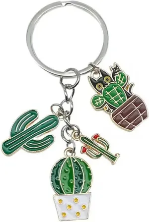 Trendy Cactus Keychain Bag Pendant – Perfect for Fashion-Forward Accessories Lovers， Cute, Durable, Must-Have Décor for Handbags